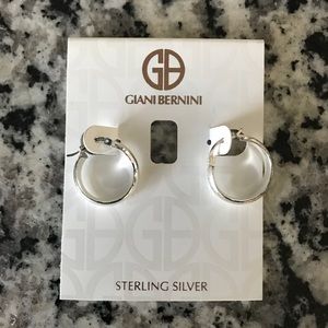 Giani Bernini Hoops